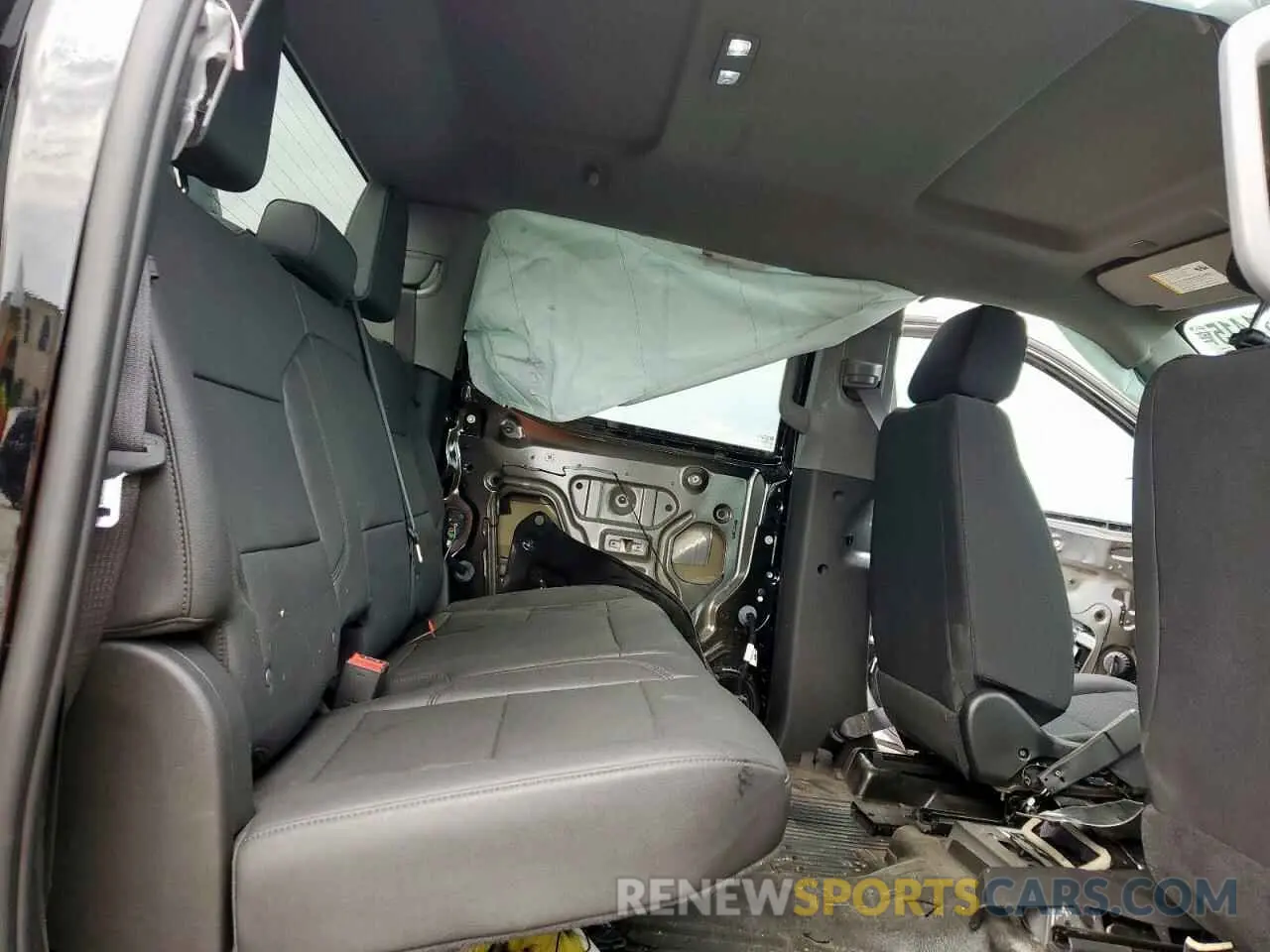 10 Фотография поврежденного автомобиля 3GCUDAED8PG326688 CHEVROLET ALL Models 2023