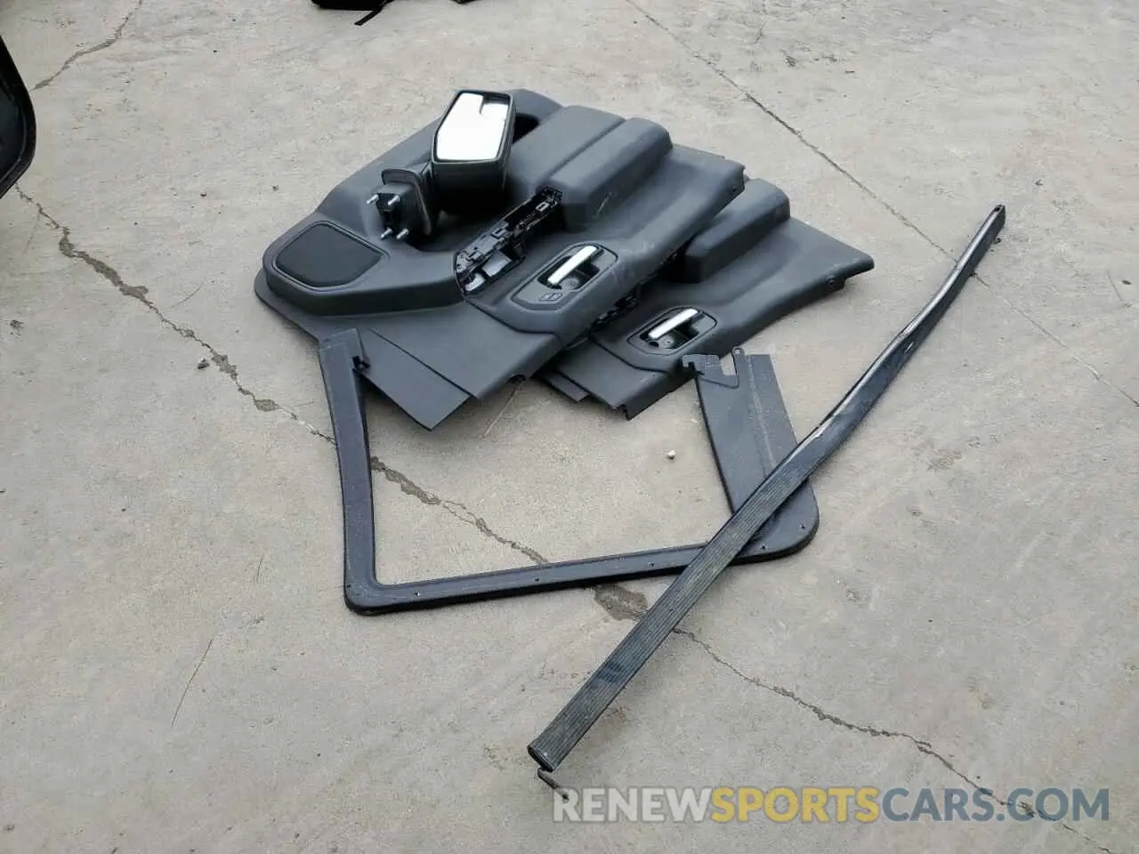 12 Фотография поврежденного автомобиля 3GCUDAED8PG326688 CHEVROLET ALL Models 2023