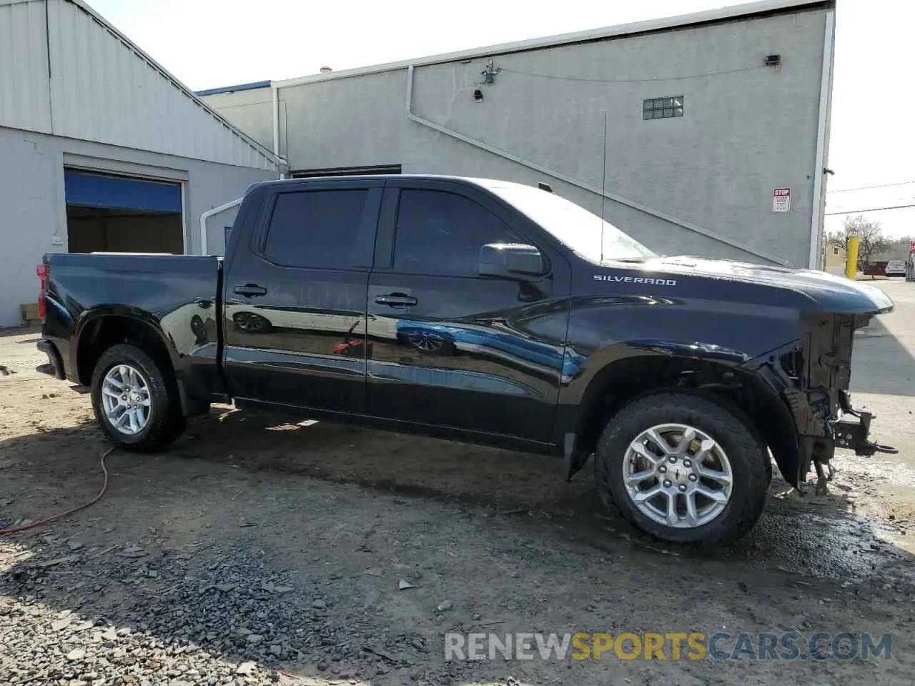 4 Фотография поврежденного автомобиля 3GCUDEE89PG334938 CHEVROLET ALL Models 2023