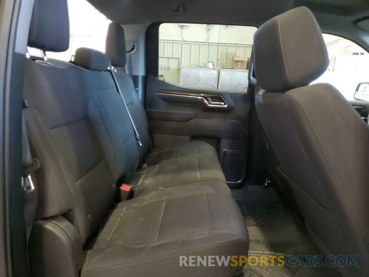 10 Фотография поврежденного автомобиля 3GCUDFE82PG128916 CHEVROLET ALL Models 2023