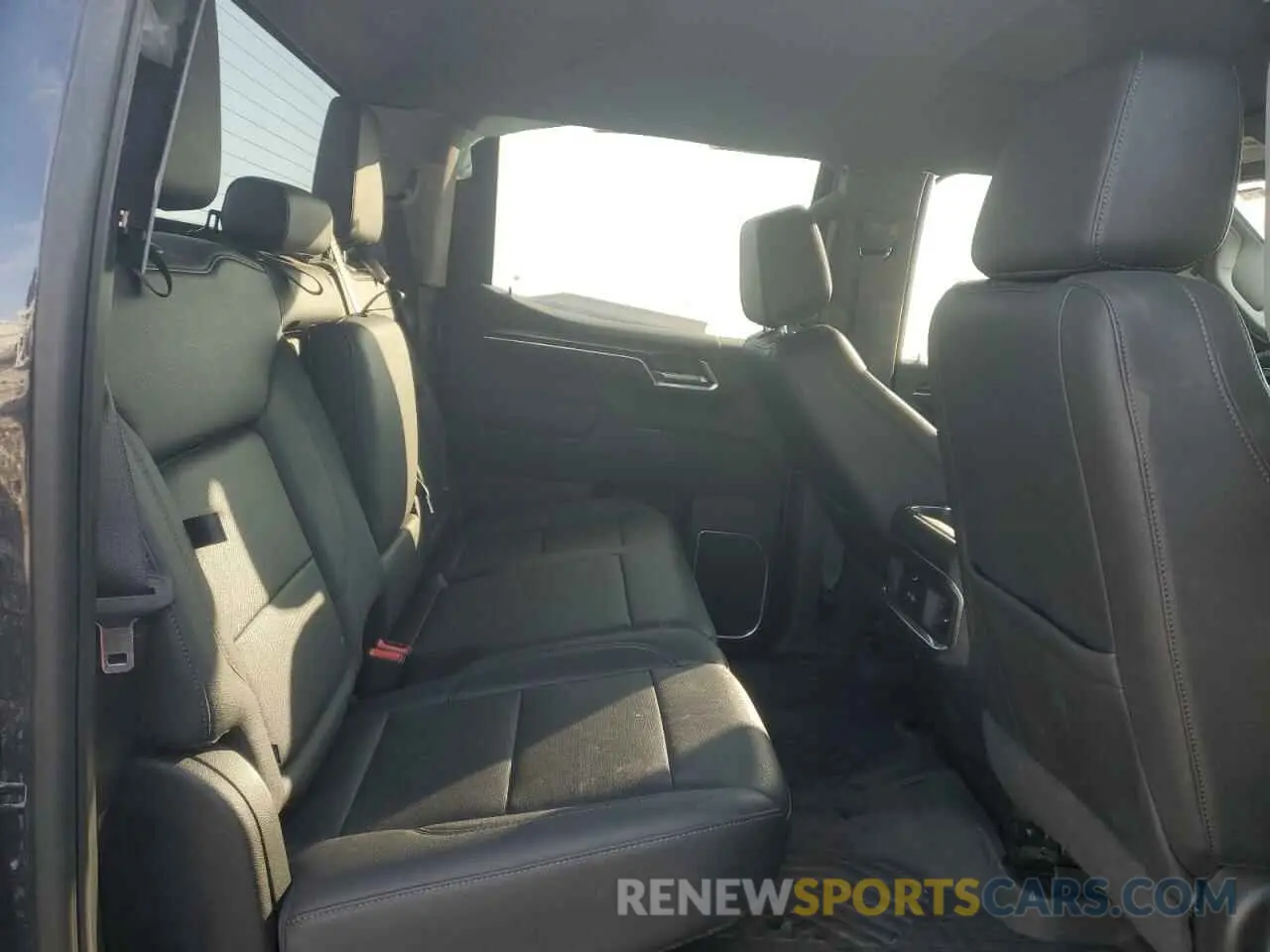 10 Фотография поврежденного автомобиля 3GCUDGE88PG169248 CHEVROLET ALL Models 2023