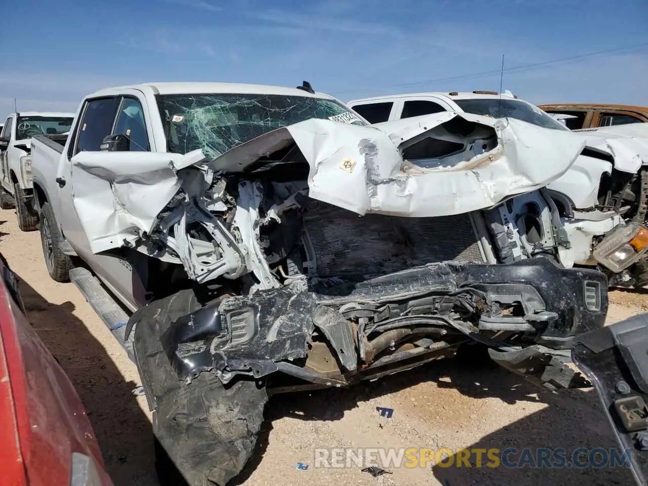 4 Фотография поврежденного автомобиля 1GC1YME7XRF349607 CHEVROLET ALL Models 2024