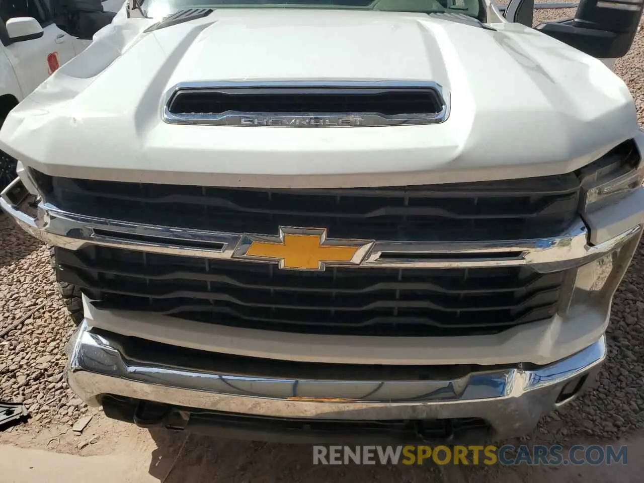 11 Photograph of a damaged car 1GC1YNEY9RF157948 CHEVROLET ALL Models 2024