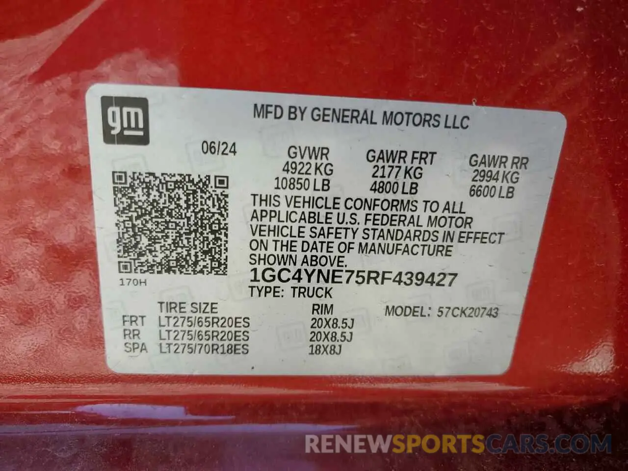 15 Photograph of a damaged car 1GC4YNE75RF439427 CHEVROLET ALL Models 2024
