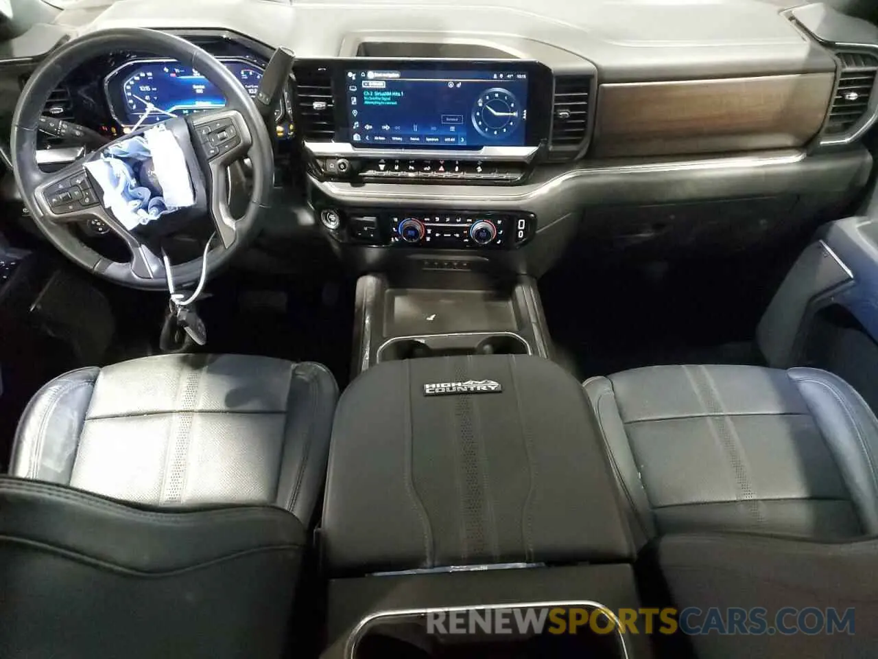 8 Фотография поврежденного автомобиля 1GC4YREY1RF126181 CHEVROLET ALL Models 2024