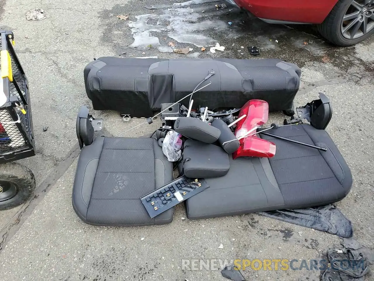 12 Фотография поврежденного автомобиля 1GCPDEEK9RZ239260 CHEVROLET ALL Models 2024