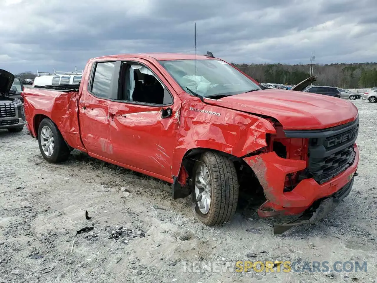 4 Фотография поврежденного автомобиля 1GCRABEK9RZ294937 CHEVROLET ALL Models 2024