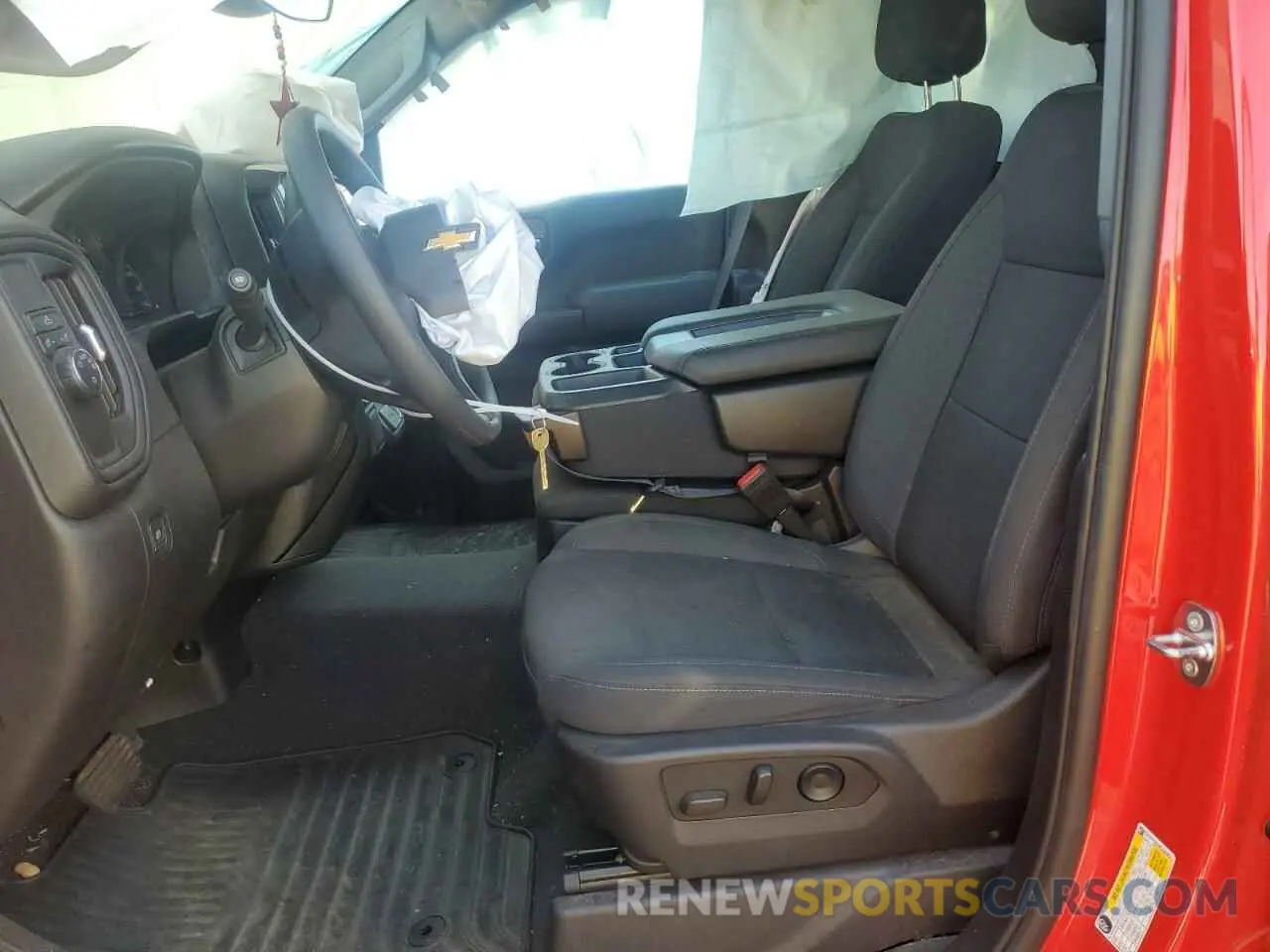 7 Фотография поврежденного автомобиля 1GCRABEK9RZ294937 CHEVROLET ALL Models 2024