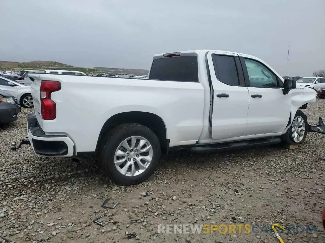 3 Фотография поврежденного автомобиля 1GCRABEKXRZ166139 CHEVROLET ALL Models 2024