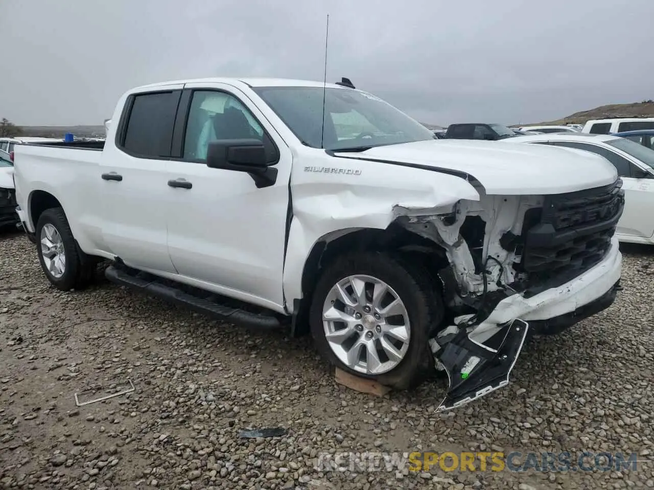 4 Фотография поврежденного автомобиля 1GCRABEKXRZ166139 CHEVROLET ALL Models 2024