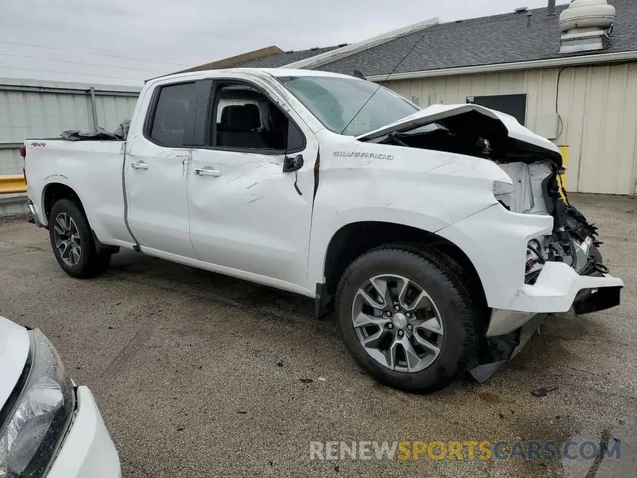 4 Photograph of a damaged car 1GCRDKEKXRZ339116 CHEVROLET ALL Models 2024
