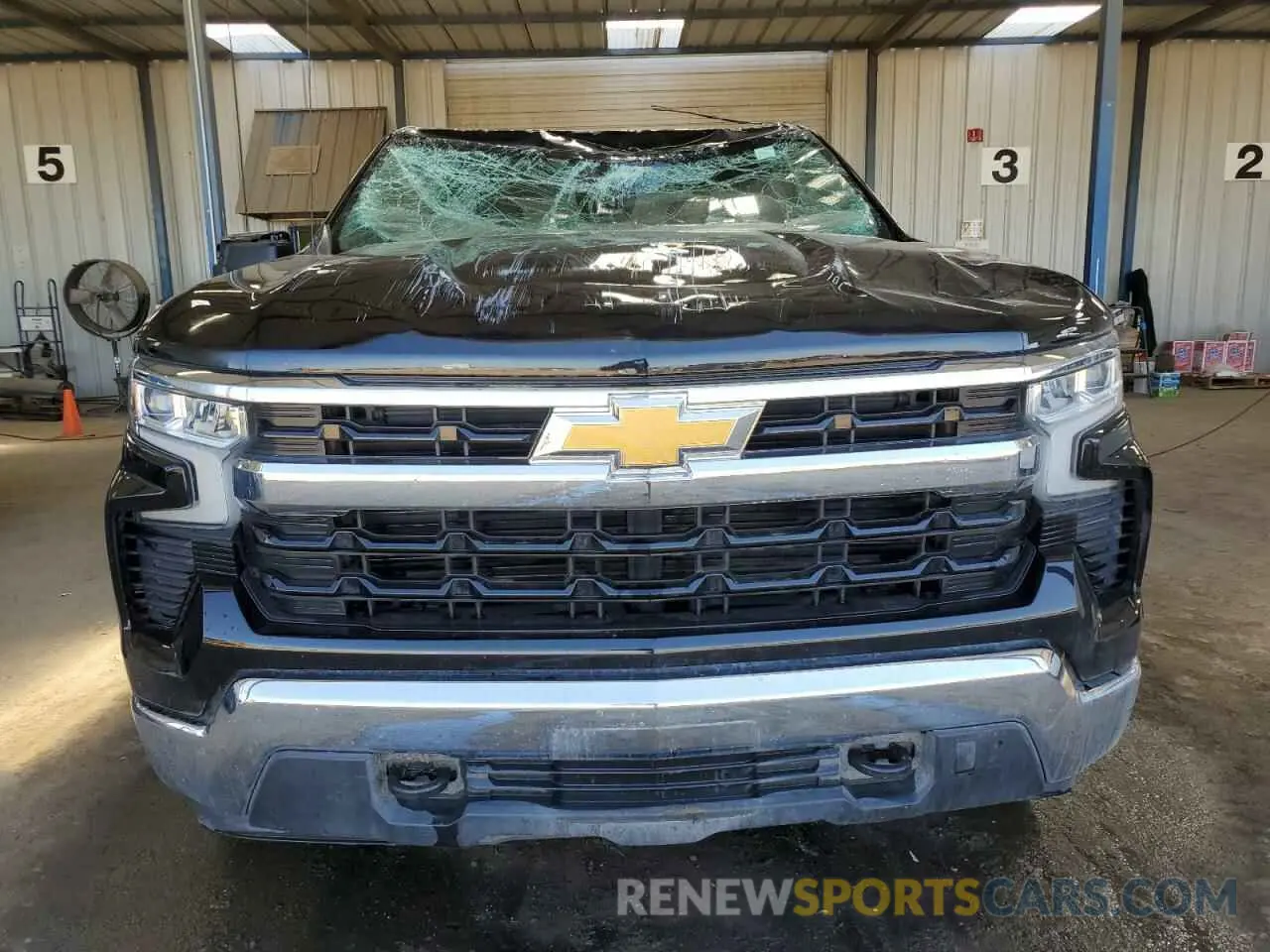 5 Photograph of a damaged car 1GCUDDED1RZ209894 CHEVROLET ALL Models 2024