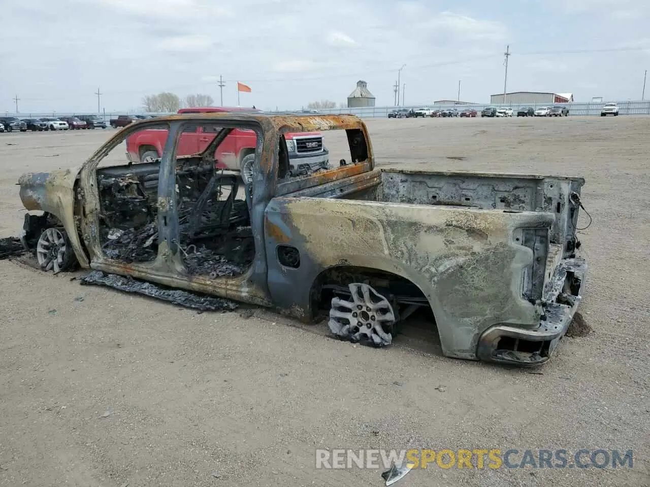 2 Photograph of a damaged car 1GCUDDED7RZ115194 CHEVROLET ALL Models 2024