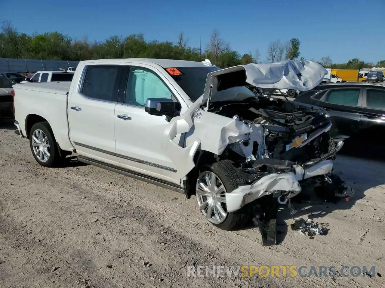 4 Фотография поврежденного автомобиля 1GCUDJEL1RZ151033 CHEVROLET ALL Models 2024