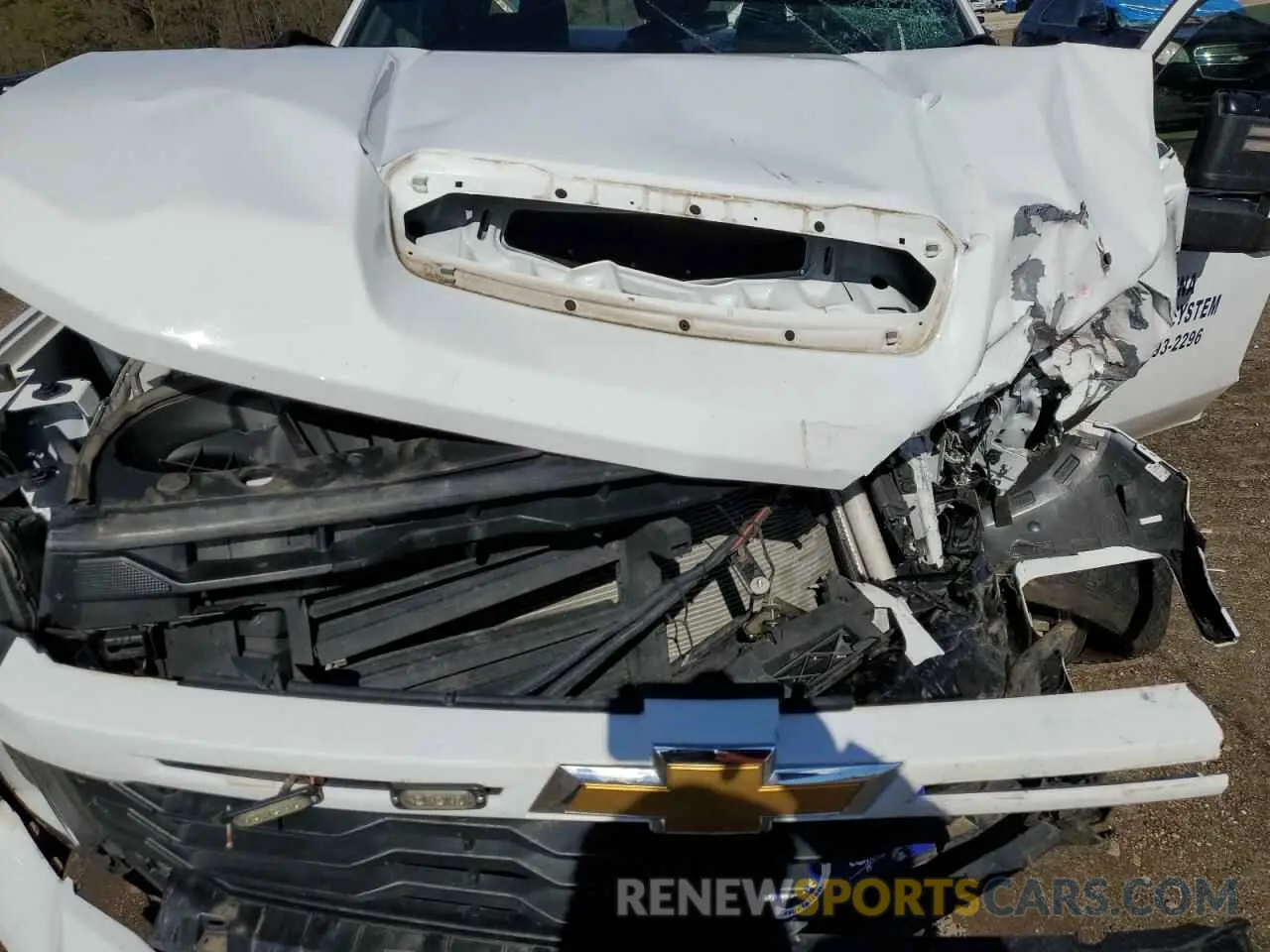 11 Photograph of a damaged car 2GC4YME73R1124224 CHEVROLET ALL Models 2024
