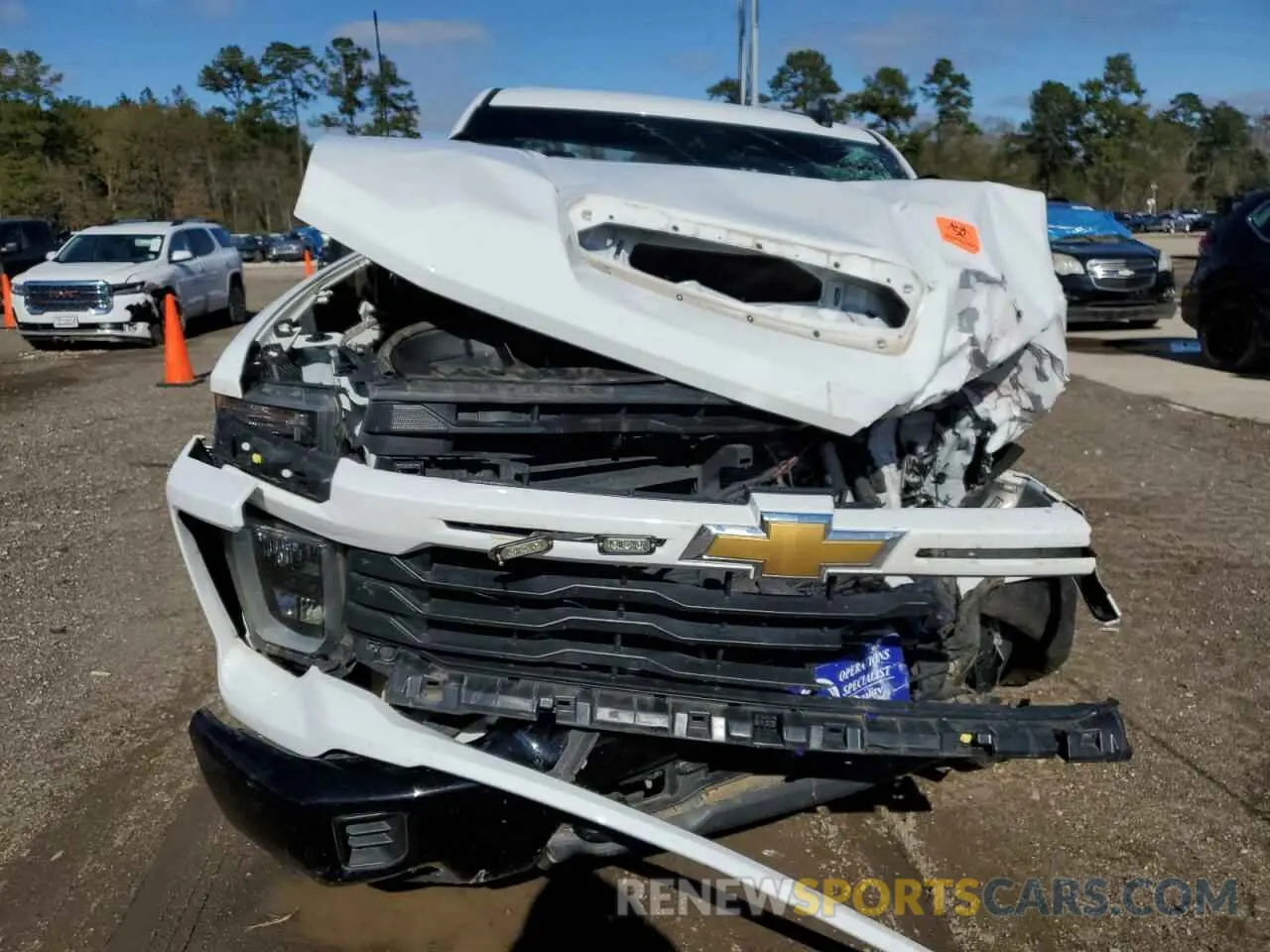 5 Photograph of a damaged car 2GC4YME73R1124224 CHEVROLET ALL Models 2024