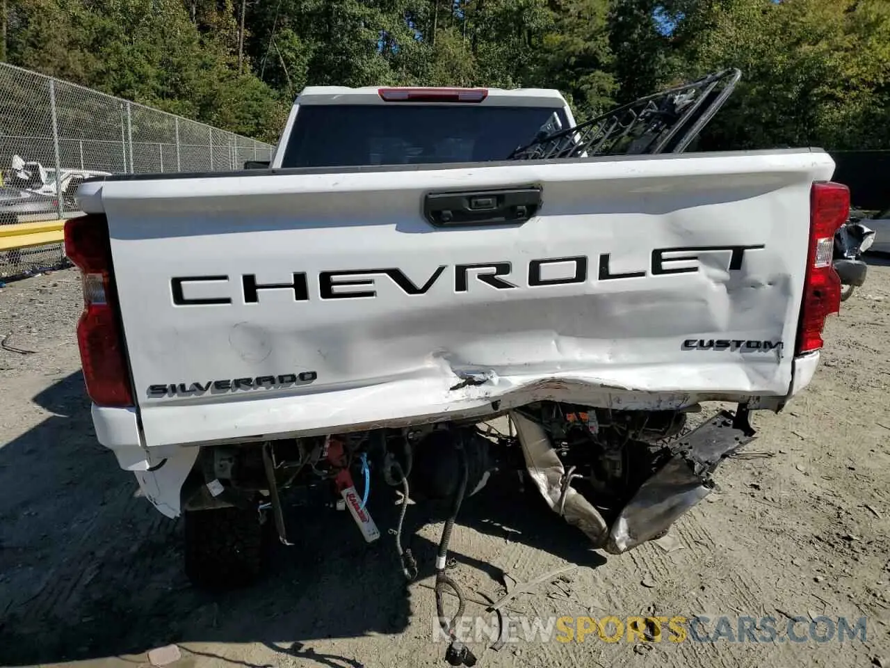 6 Фотография поврежденного автомобиля 2GC4YMEY7R1249476 CHEVROLET ALL Models 2024