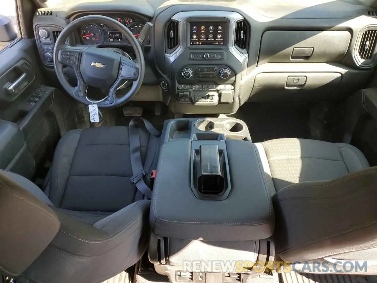8 Фотография поврежденного автомобиля 2GC4YMEY7R1249476 CHEVROLET ALL Models 2024