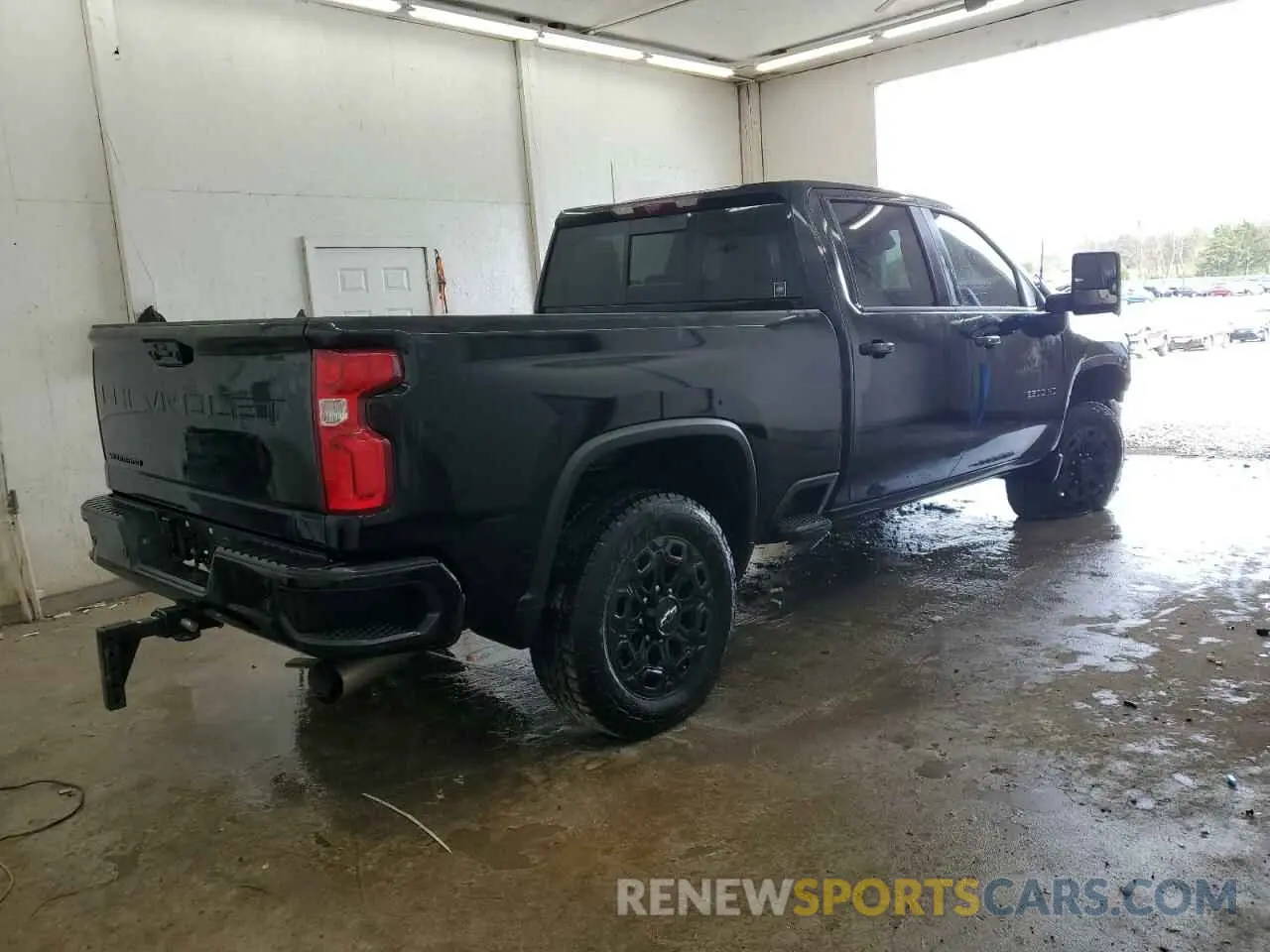 3 Фотография поврежденного автомобиля 2GC4YNEY9R1177105 CHEVROLET ALL Models 2024