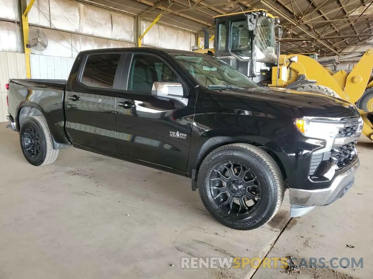 4 Фотография поврежденного автомобиля 2GCPACED5R1202469 CHEVROLET ALL Models 2024