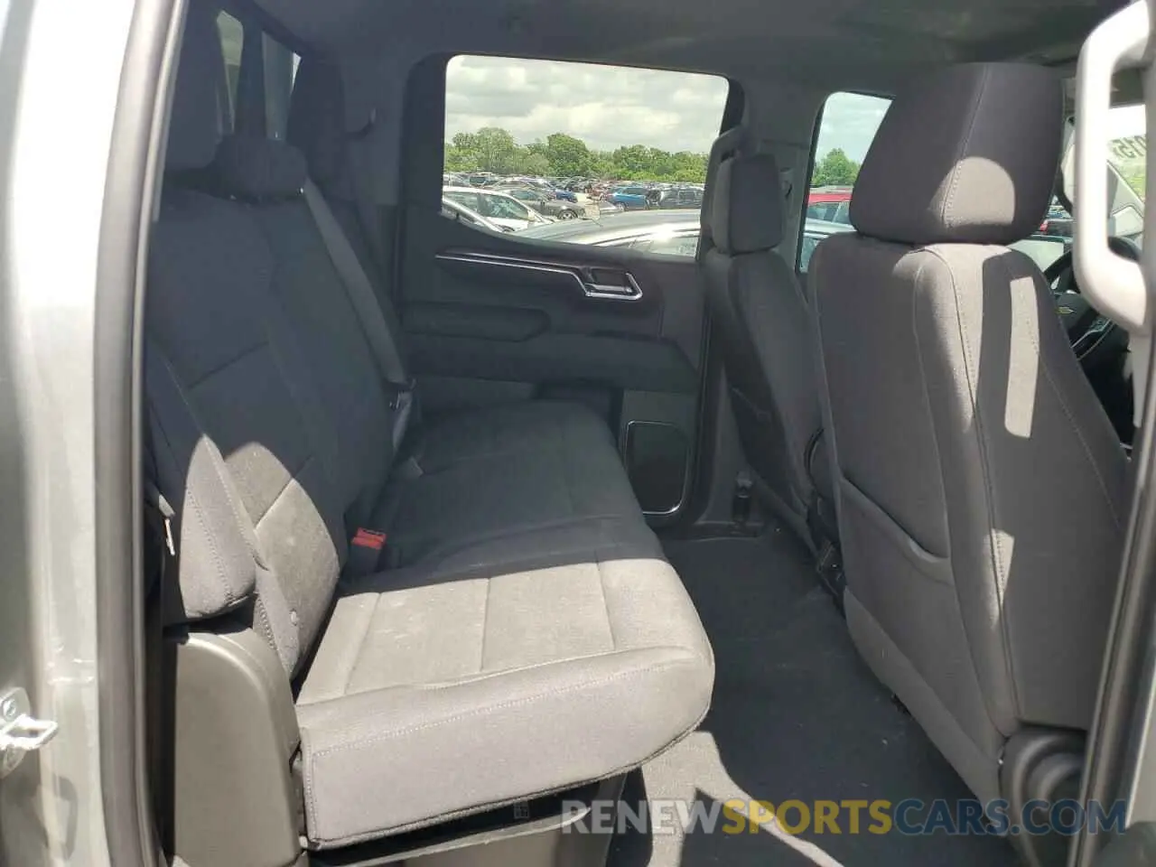 10 Фотография поврежденного автомобиля 2GCPACED8R1269261 CHEVROLET ALL Models 2024