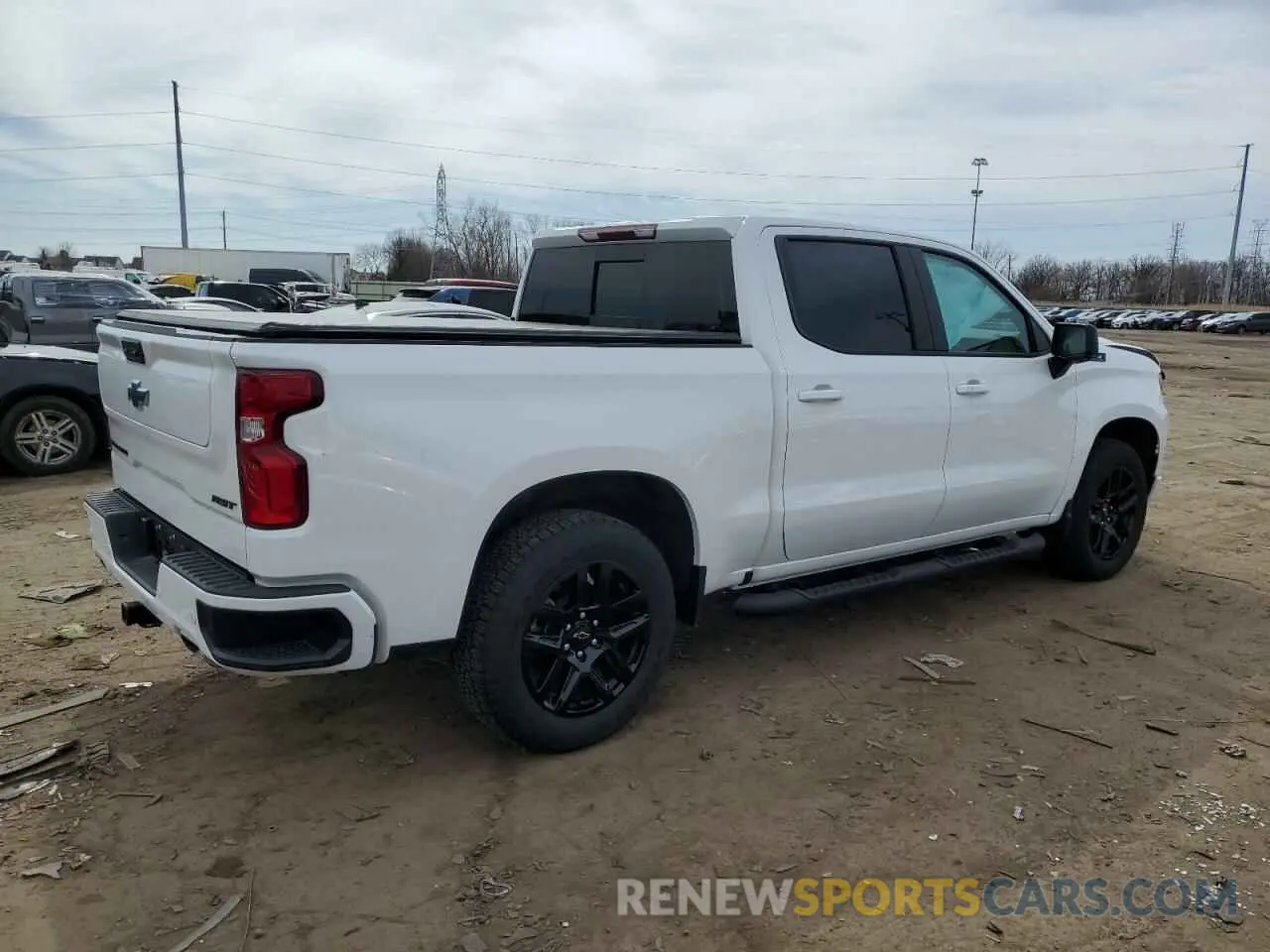 3 Фотография поврежденного автомобиля 2GCUDEED1R1250783 CHEVROLET ALL Models 2024