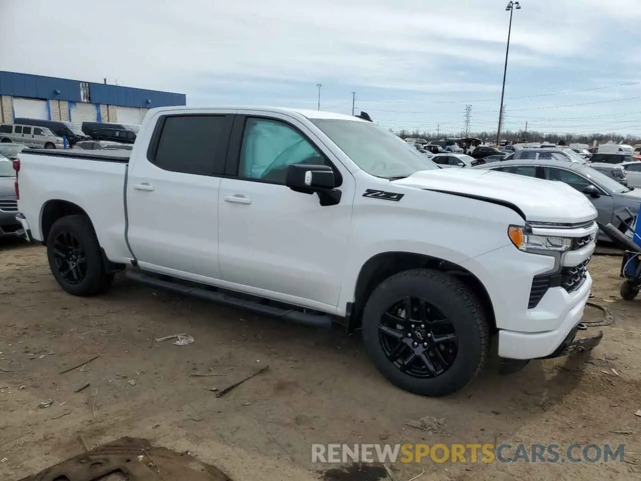 4 Фотография поврежденного автомобиля 2GCUDEED1R1250783 CHEVROLET ALL Models 2024