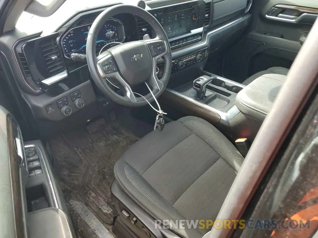 8 Photograph of a damaged car 2GCUDEED4R1162519 CHEVROLET ALL Models 2024