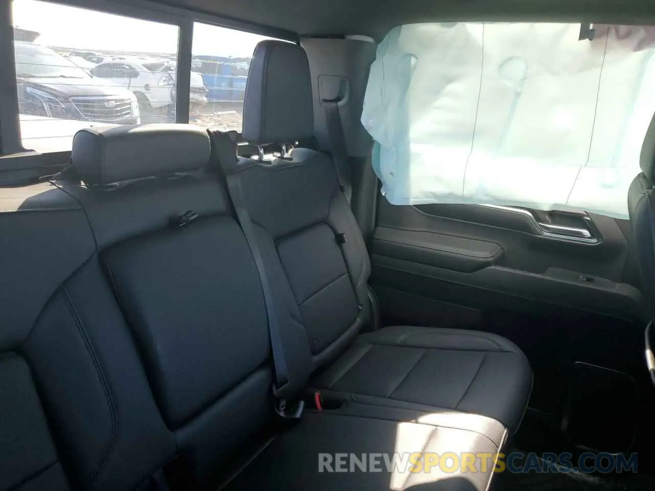 11 Фотография поврежденного автомобиля 2GCUDGED0R1223165 CHEVROLET ALL Models 2024