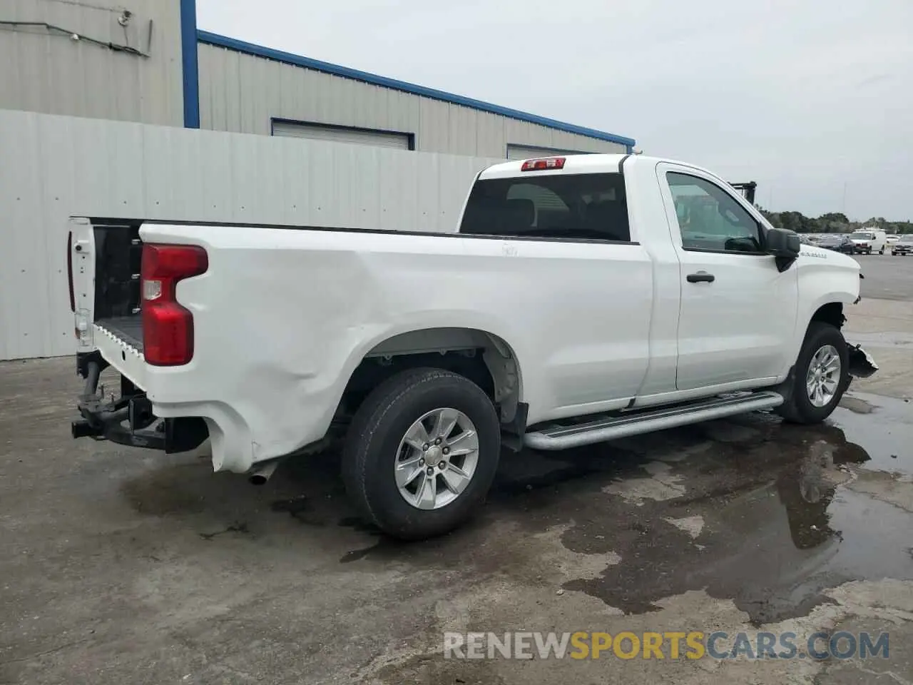 3 Фотография поврежденного автомобиля 3GCNAAED2RG326864 CHEVROLET ALL Models 2024
