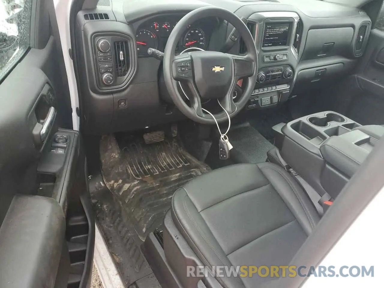 8 Фотография поврежденного автомобиля 3GCNDAED3RG388345 CHEVROLET ALL Models 2024
