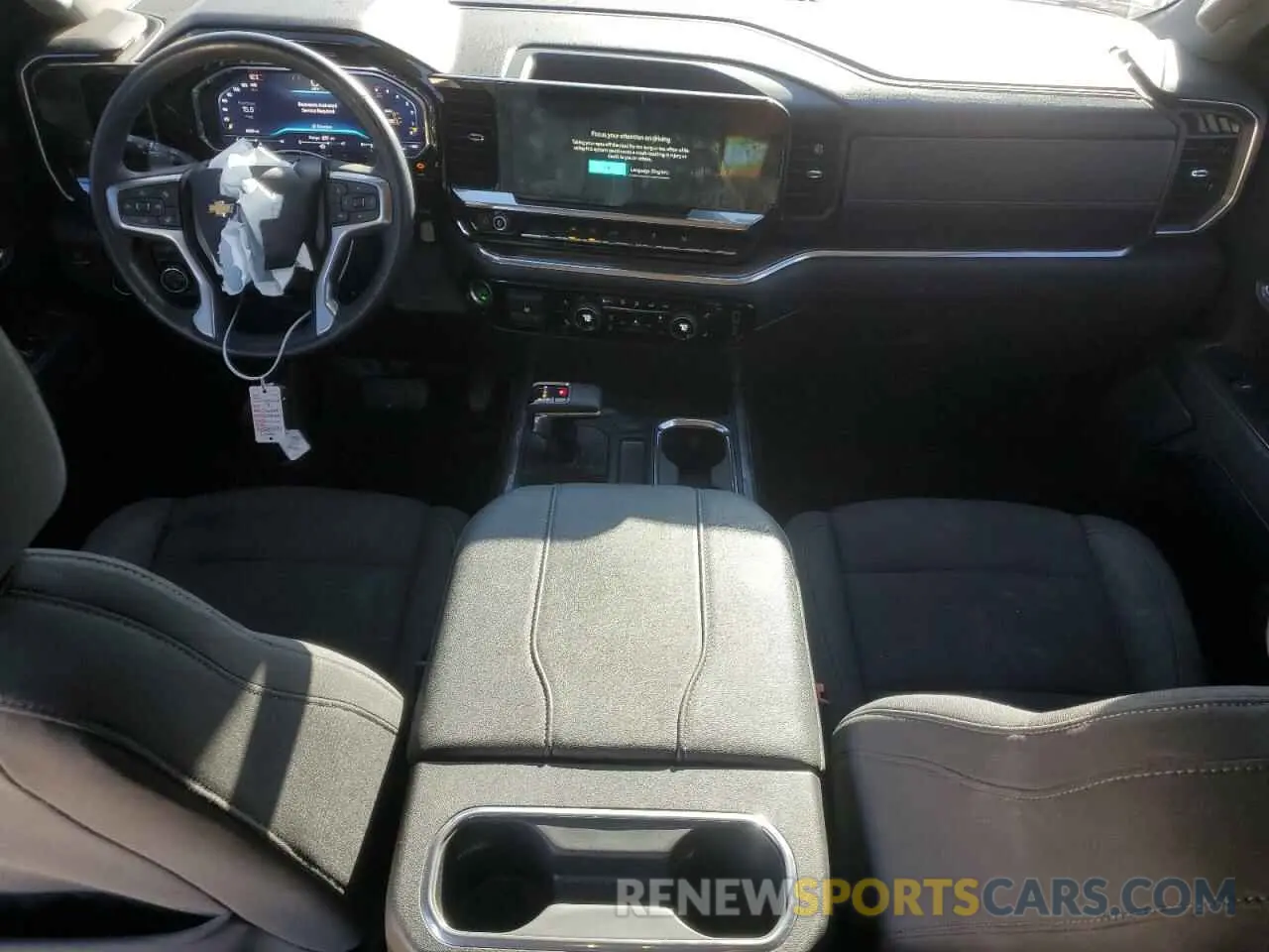 8 Фотография поврежденного автомобиля 3GCPACED2RG185590 CHEVROLET ALL Models 2024