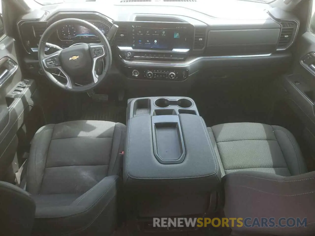 8 Фотография поврежденного автомобиля 3GCPACEK7RG433430 CHEVROLET ALL Models 2024