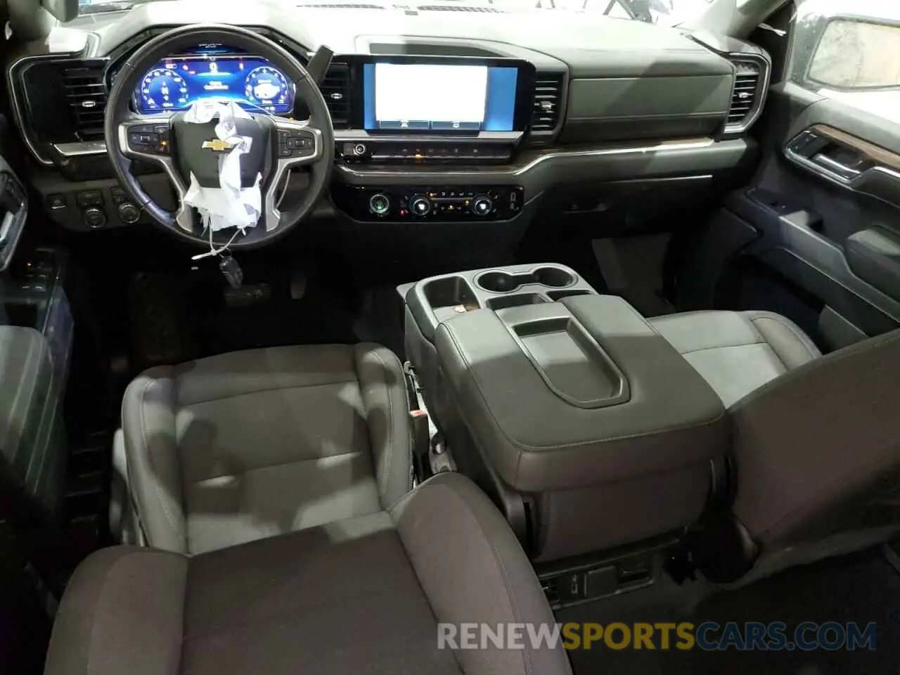 8 Фотография поврежденного автомобиля 3GCPDKEK3RG315618 CHEVROLET ALL Models 2024
