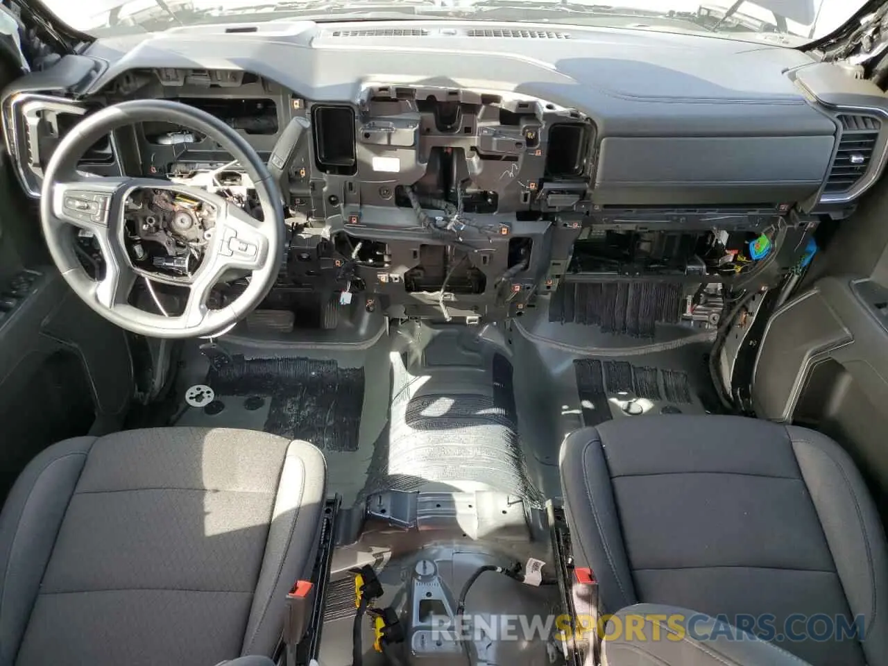 8 Фотография поврежденного автомобиля 3GCPDKEK6RG434764 CHEVROLET ALL Models 2024