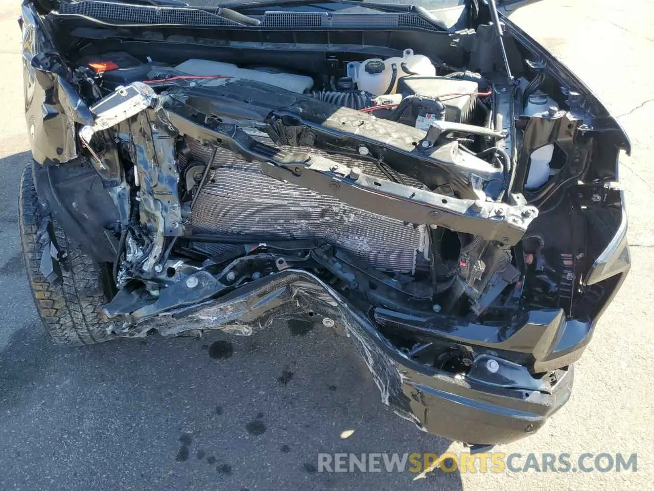 11 Photograph of a damaged car 3GCUDEED8RG379742 CHEVROLET ALL Models 2024
