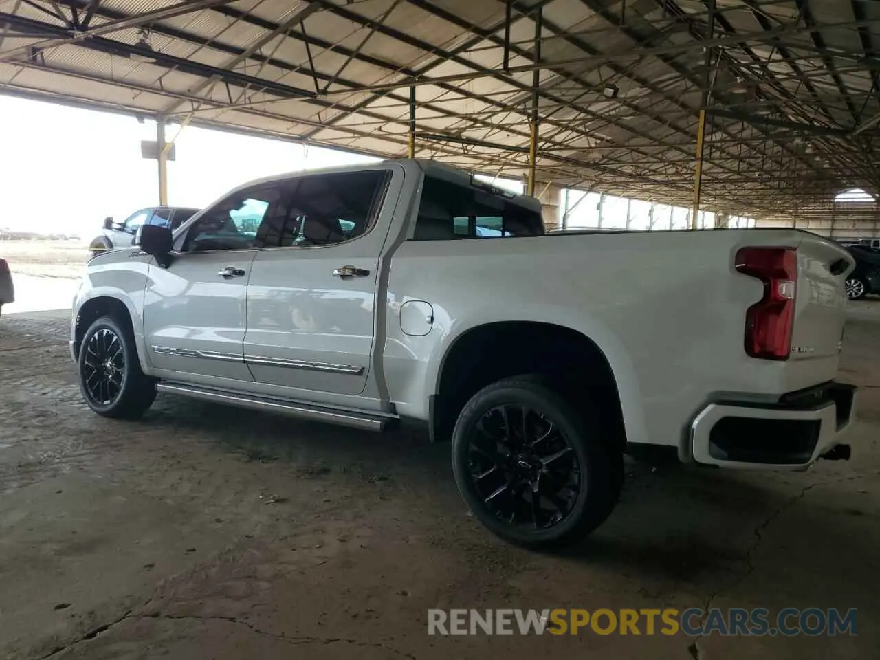 2 Фотография поврежденного автомобиля 1GCUKJE87SZ126449 CHEVROLET ALL Models 2025