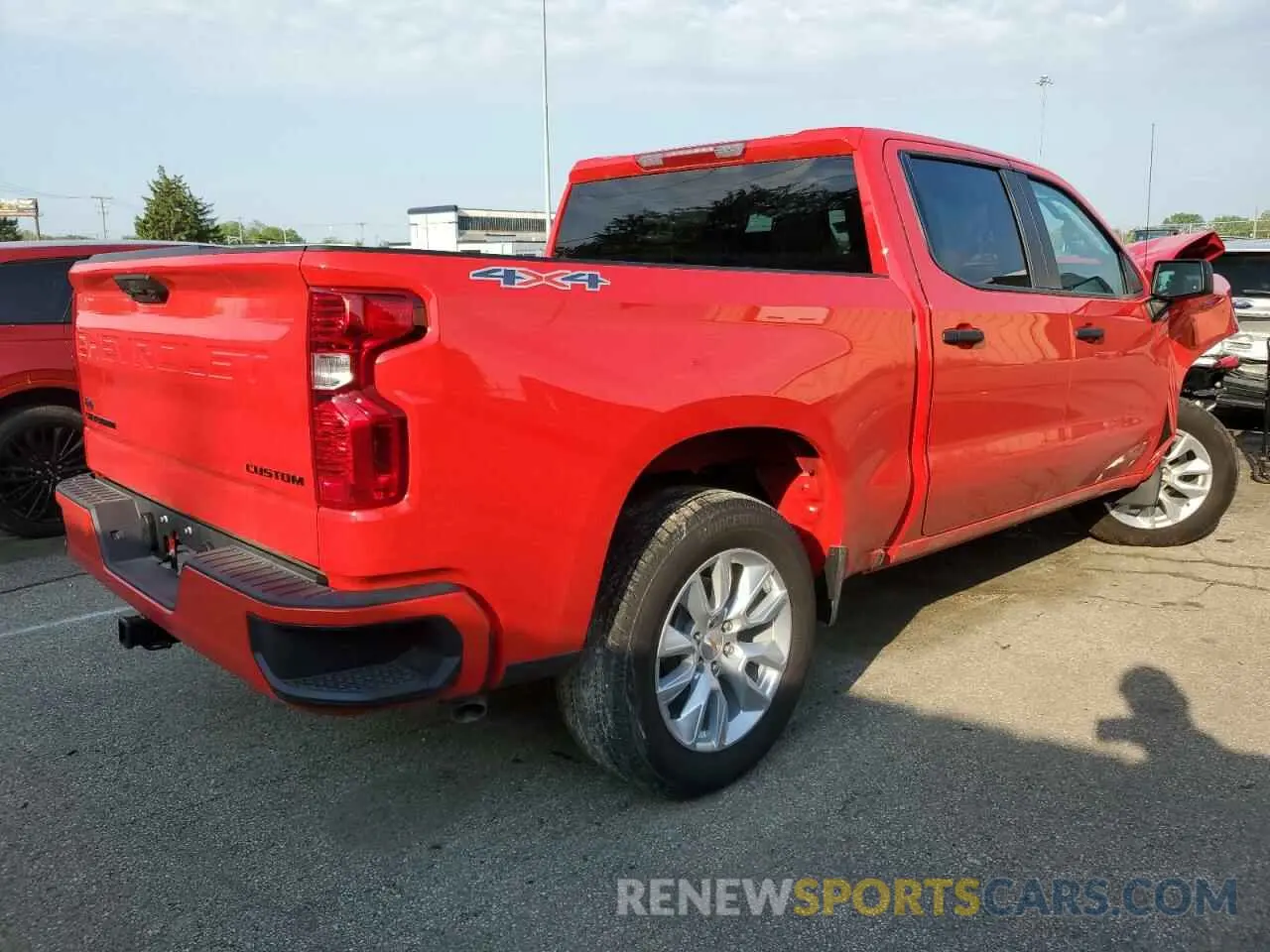 3 Фотография поврежденного автомобиля 3GCPKBEKXSG105691 CHEVROLET ALL Models 2025