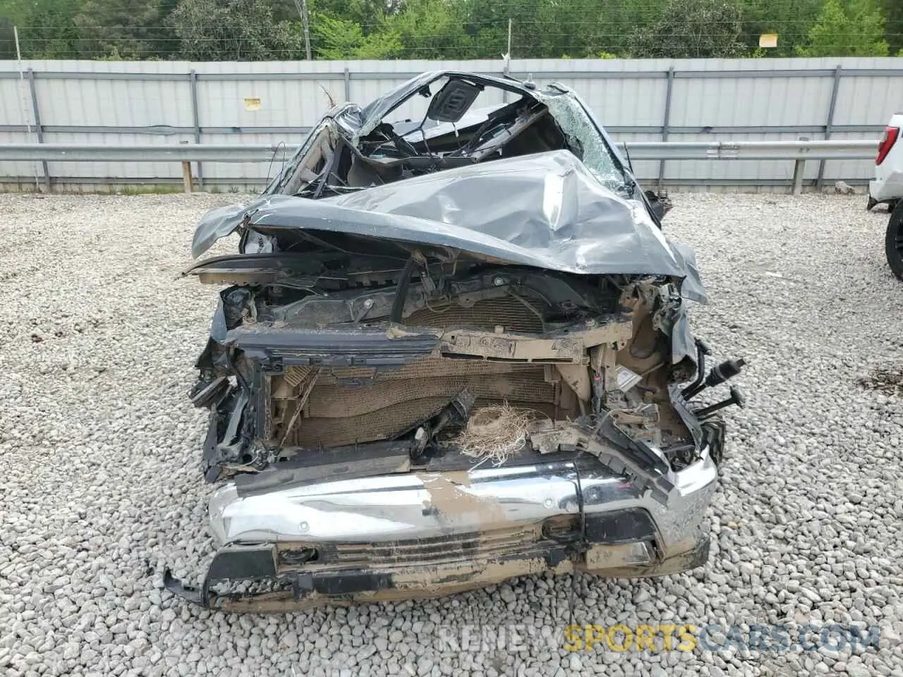 5 Photograph of a damaged car 3GCUKGED8SG203913 CHEVROLET ALL Models 2025