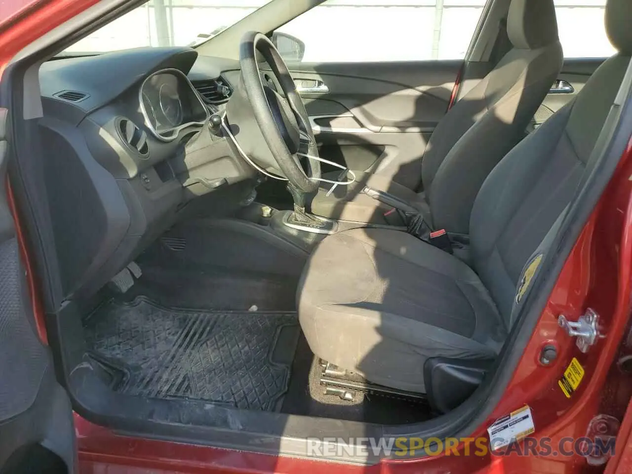 7 Photograph of a damaged car LSGHD52H2KD045447 CHEVROLET AVEO 2019