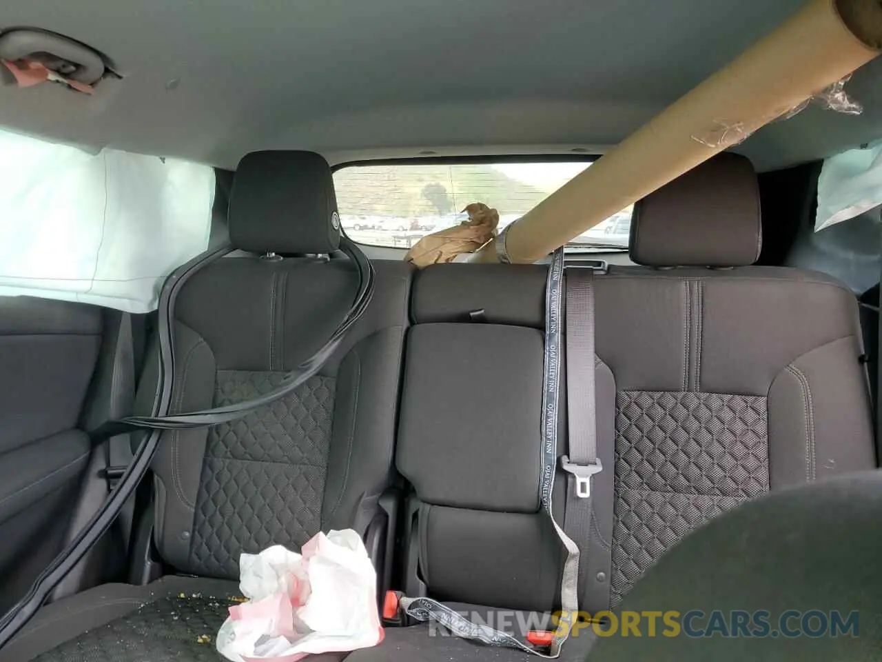 10 Photograph of a damaged car 3GNKBBRA1KS675398 CHEVROLET BLAZER 2019