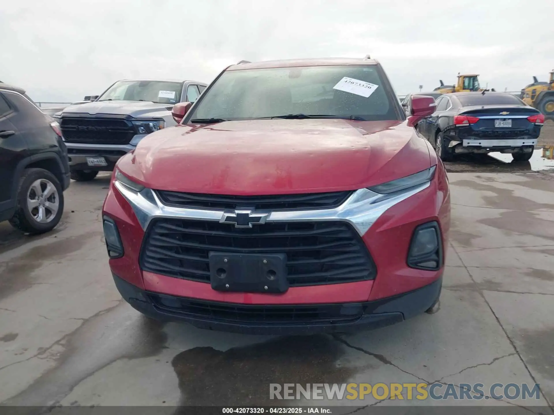 12 Фотография поврежденного автомобиля 3GNKBBRA2KS652082 CHEVROLET BLAZER 2019