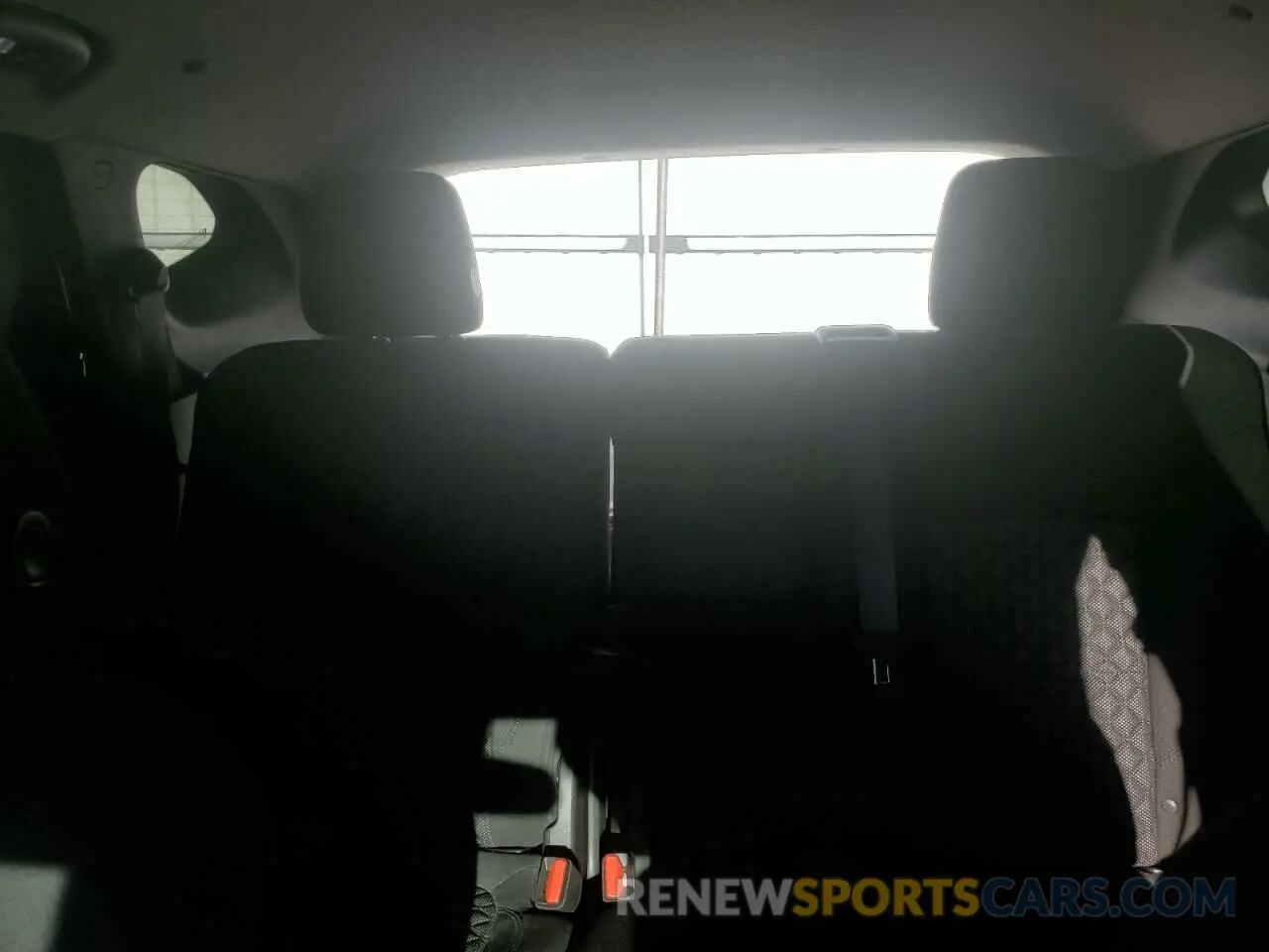 10 Photograph of a damaged car 3GNKBBRA3KS671725 CHEVROLET BLAZER 2019