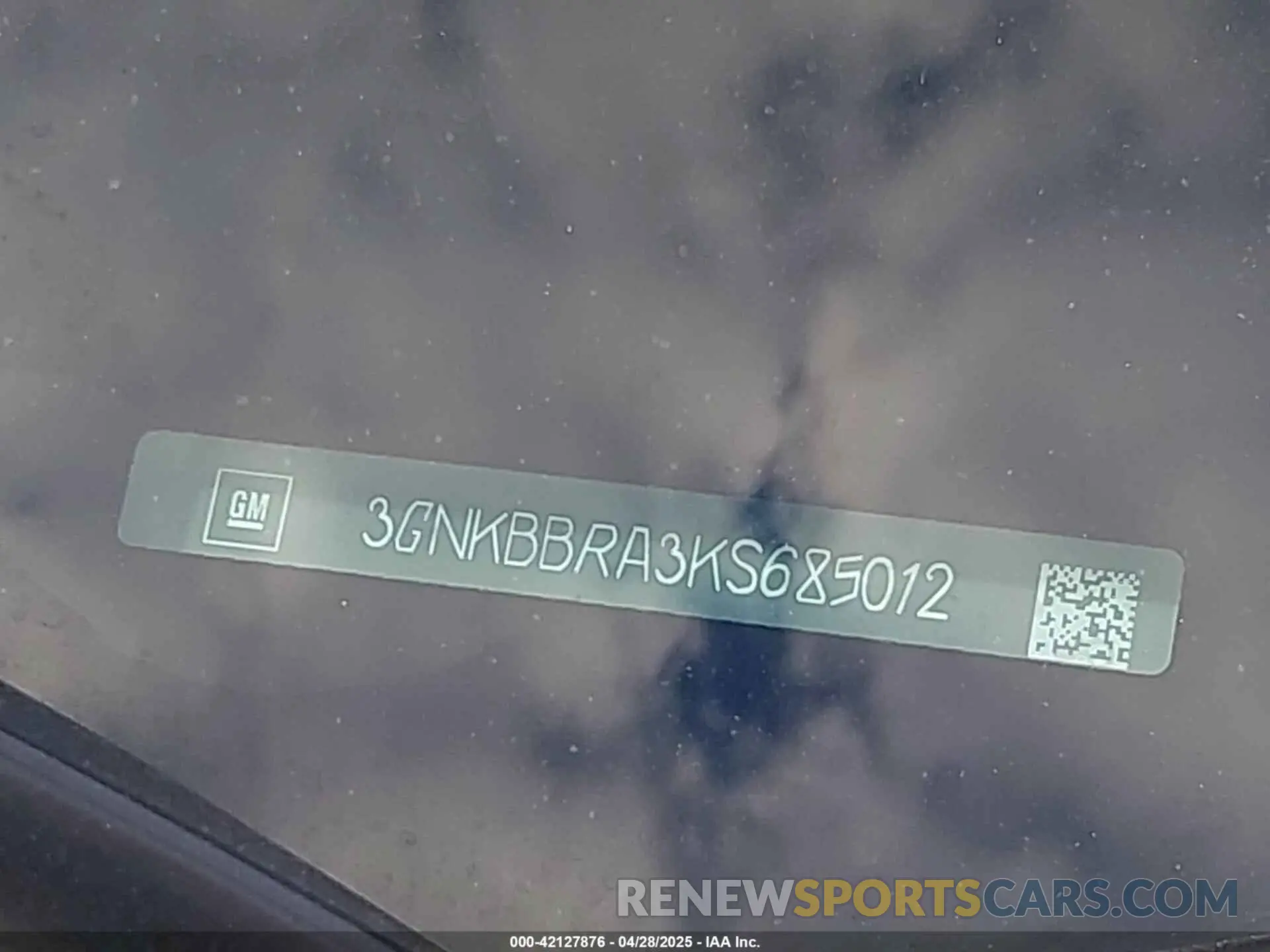 9 Photograph of a damaged car 3GNKBBRA3KS685012 CHEVROLET BLAZER 2019