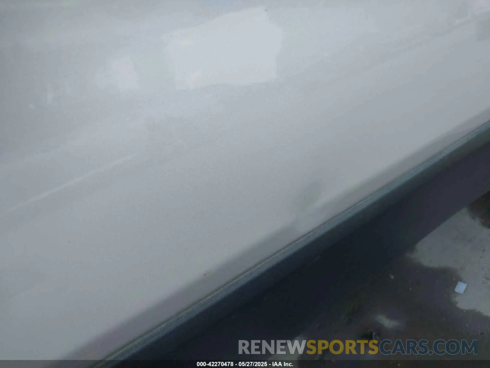19 Photograph of a damaged car 3GNKBBRA3KS698858 CHEVROLET BLAZER 2019
