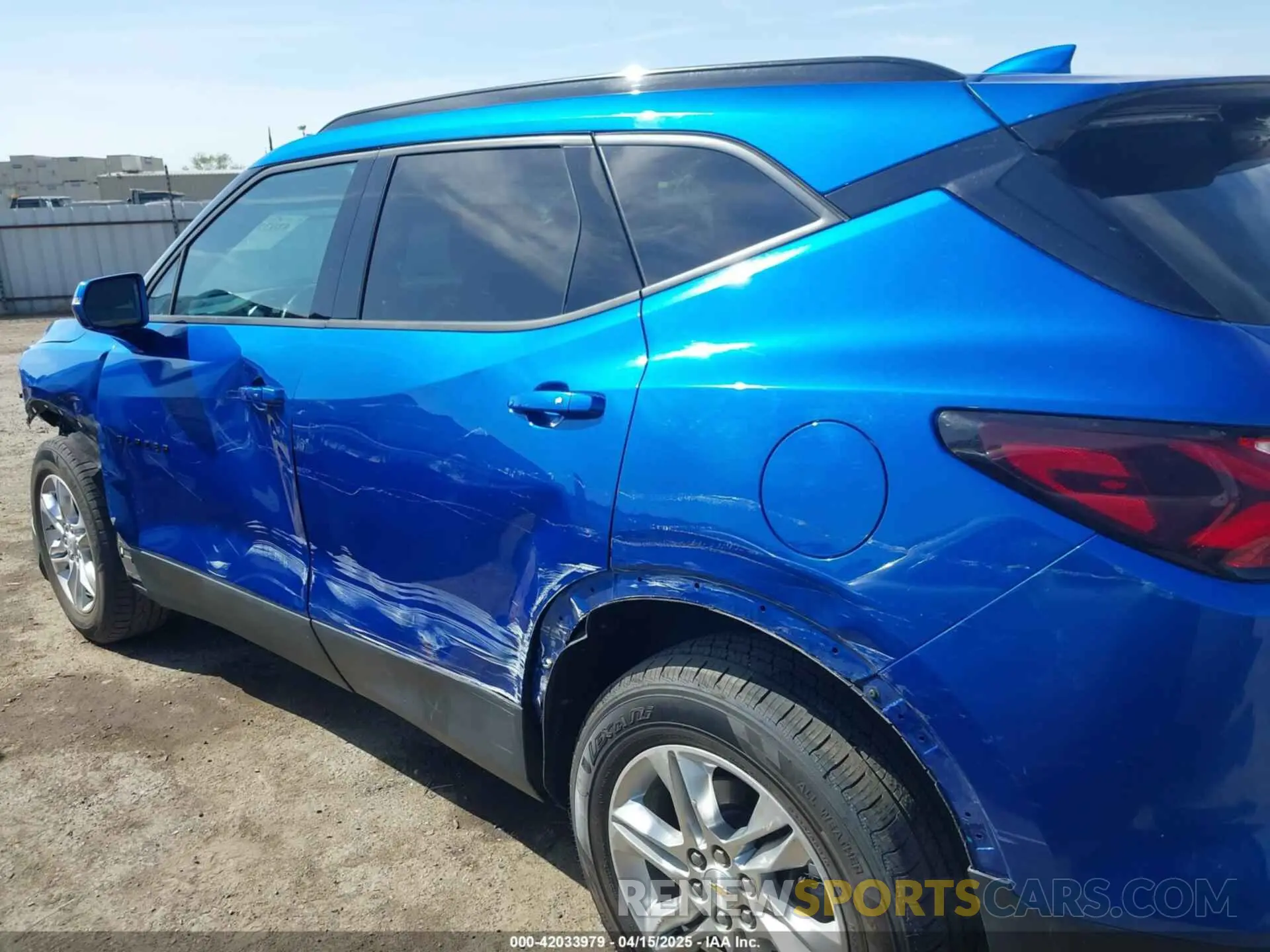 14 Photograph of a damaged car 3GNKBBRA4KS579152 CHEVROLET BLAZER 2019