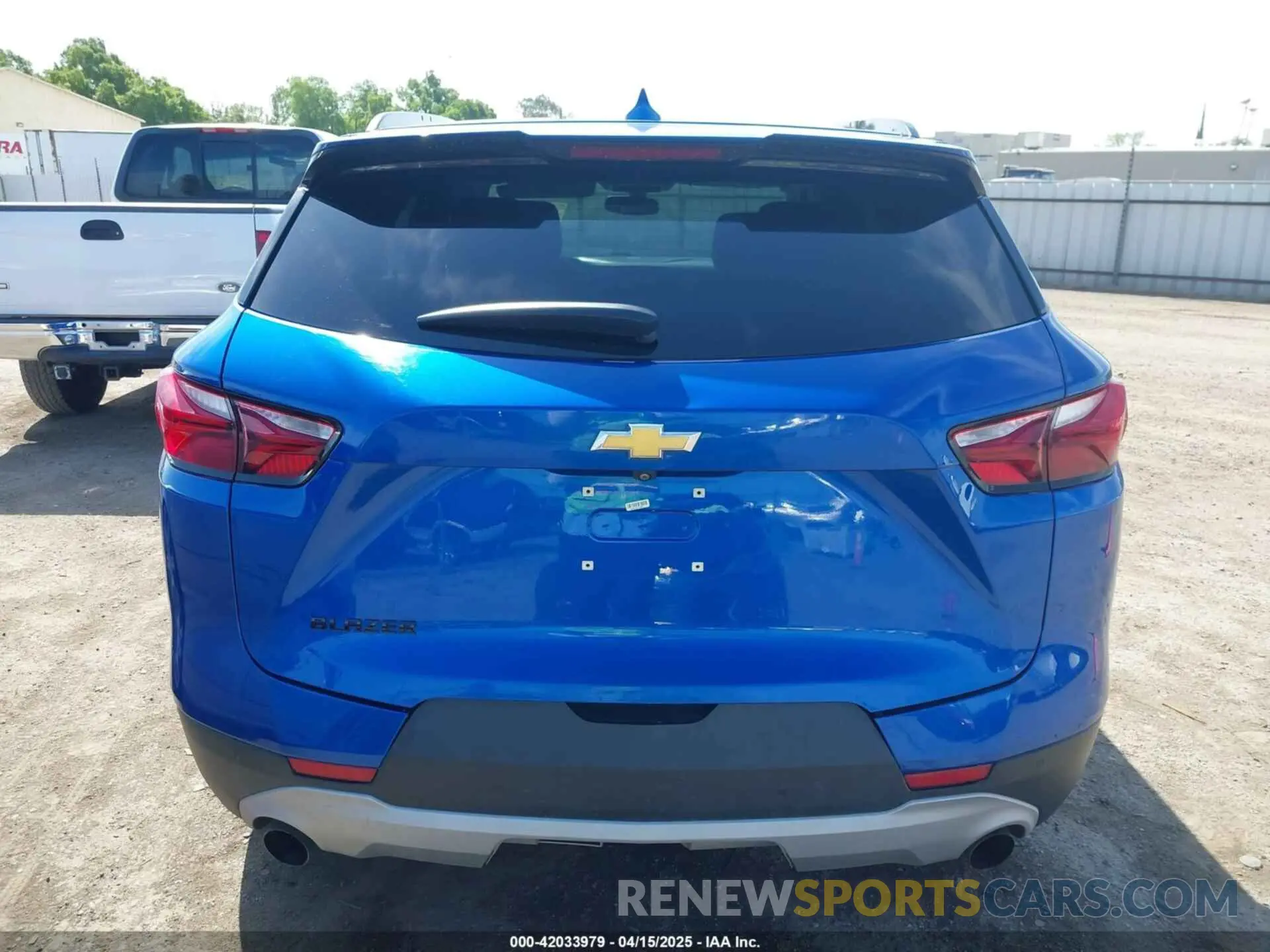 16 Photograph of a damaged car 3GNKBBRA4KS579152 CHEVROLET BLAZER 2019