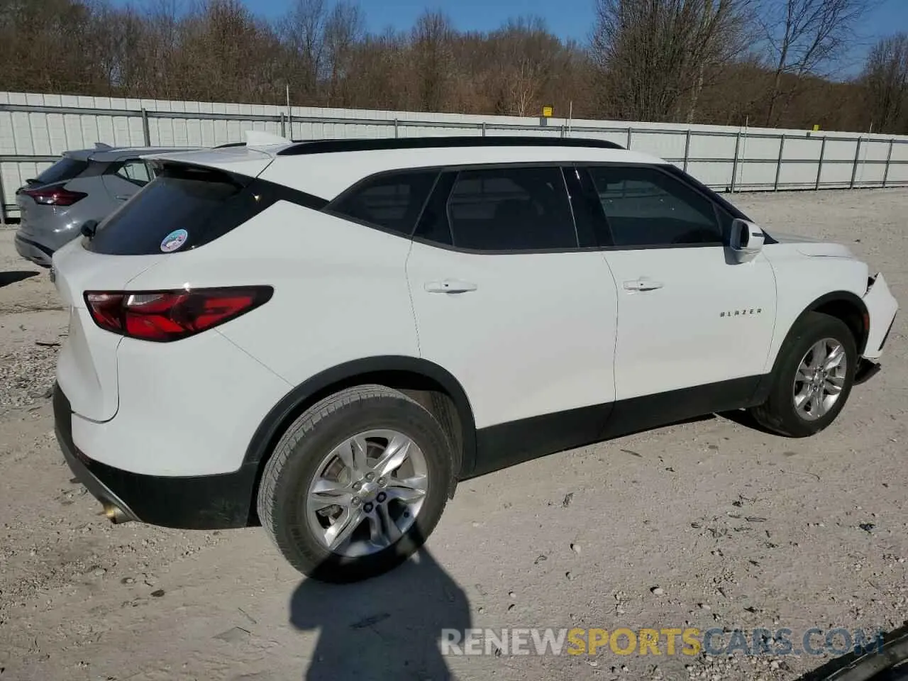 3 Photograph of a damaged car 3GNKBBRA4KS614546 CHEVROLET BLAZER 2019