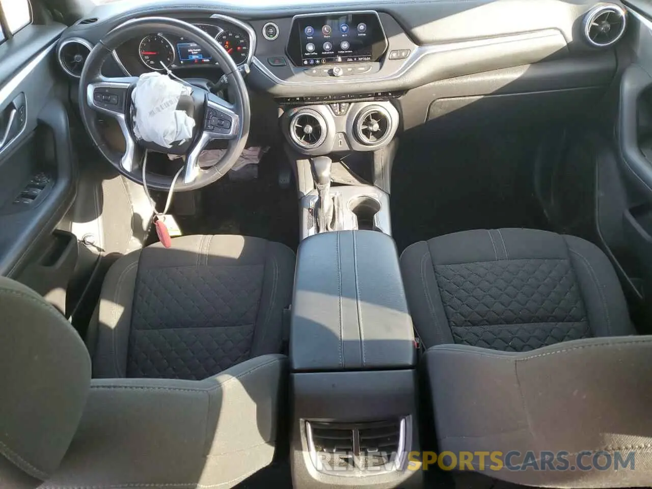 8 Photograph of a damaged car 3GNKBBRA4KS614546 CHEVROLET BLAZER 2019