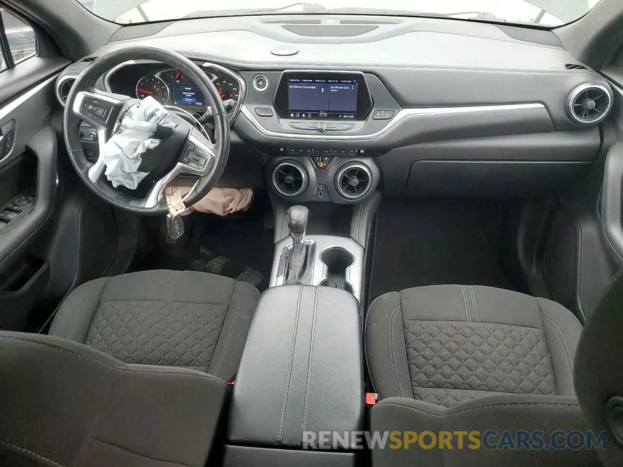 8 Photograph of a damaged car 3GNKBBRA6KS577855 CHEVROLET BLAZER 2019